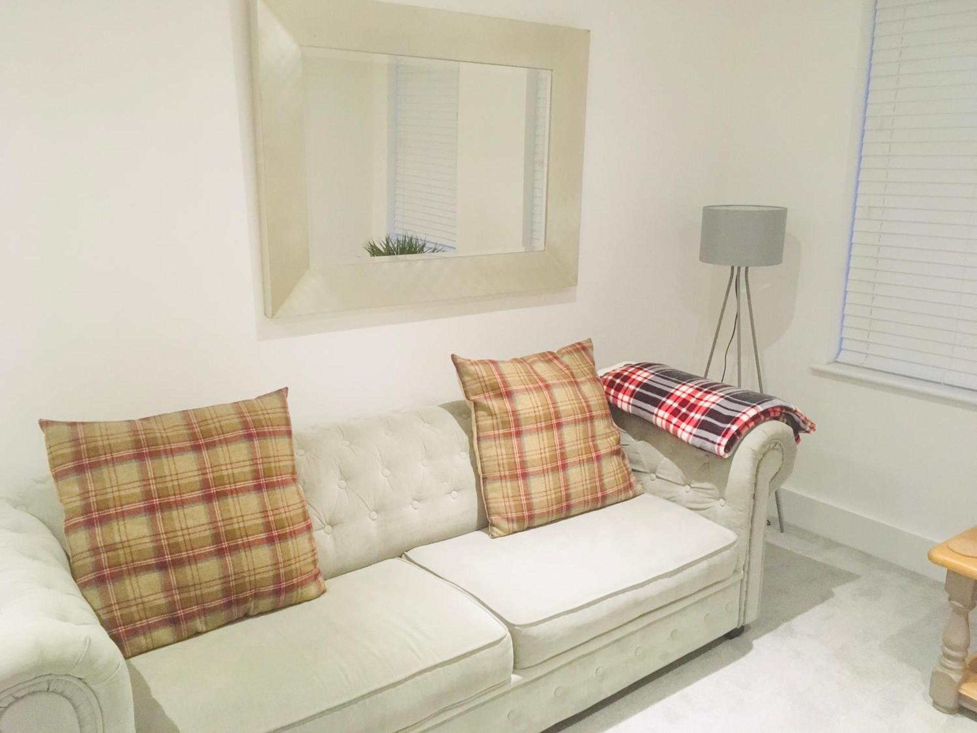 Luxury In Apartment Huntingdon
